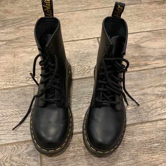 dr martens 10078